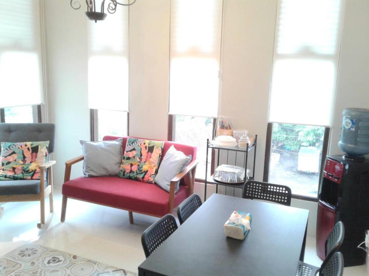 Sabi Guest House - Strategic Family -Married Couples Only- Hostel In Prawirotaman Jogjakarta Buitenkant foto